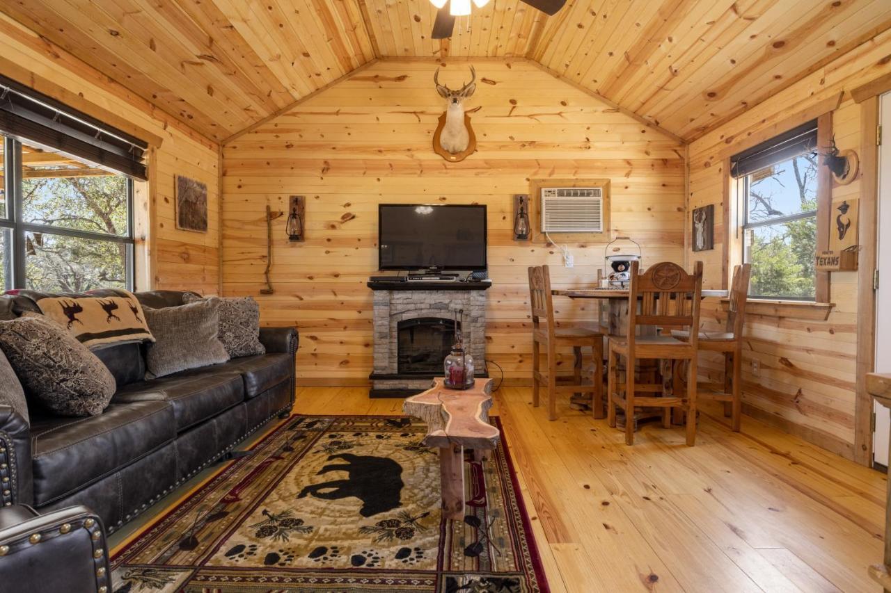 River'S Sky View Lodge Фредериксбург Екстериор снимка