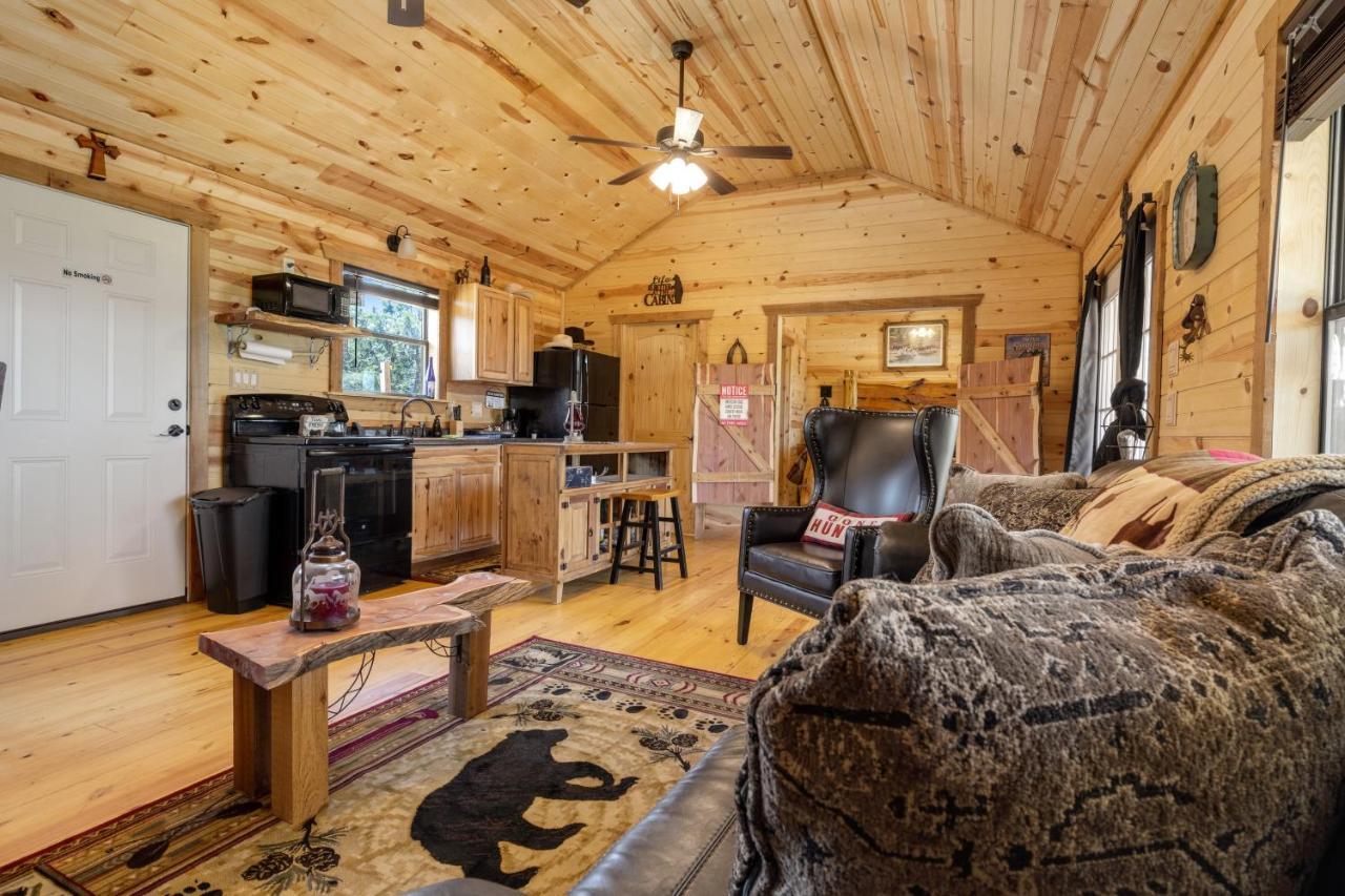 River'S Sky View Lodge Фредериксбург Екстериор снимка