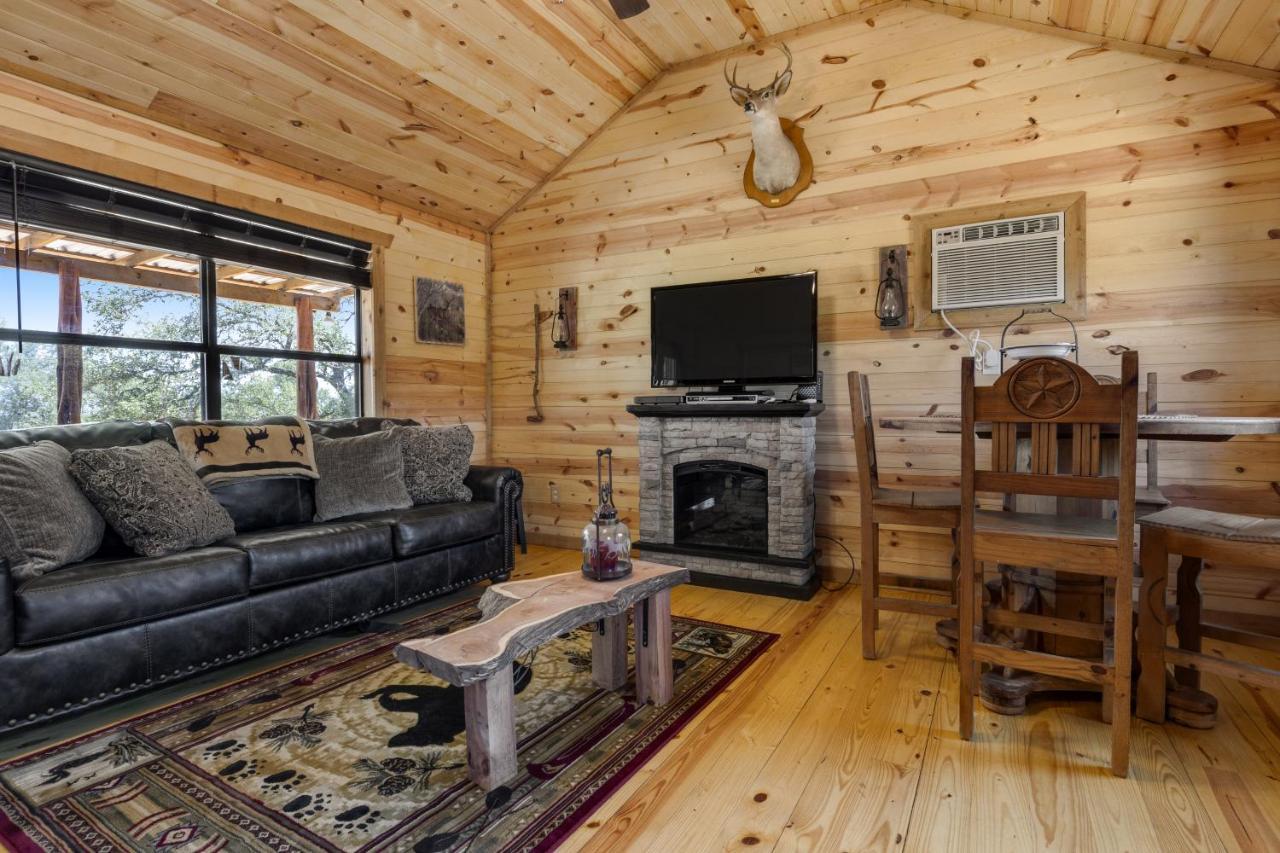 River'S Sky View Lodge Фредериксбург Екстериор снимка