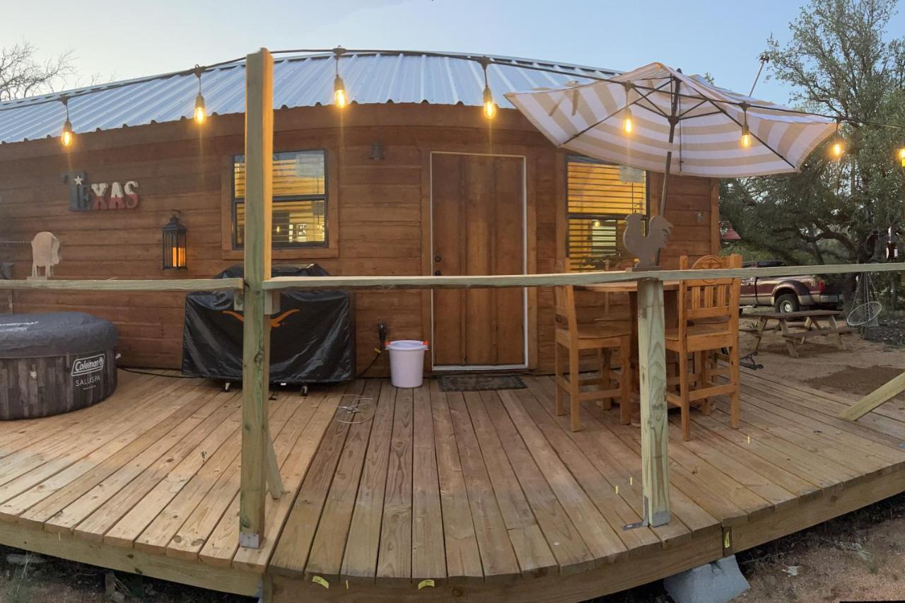 River'S Sky View Lodge Фредериксбург Екстериор снимка
